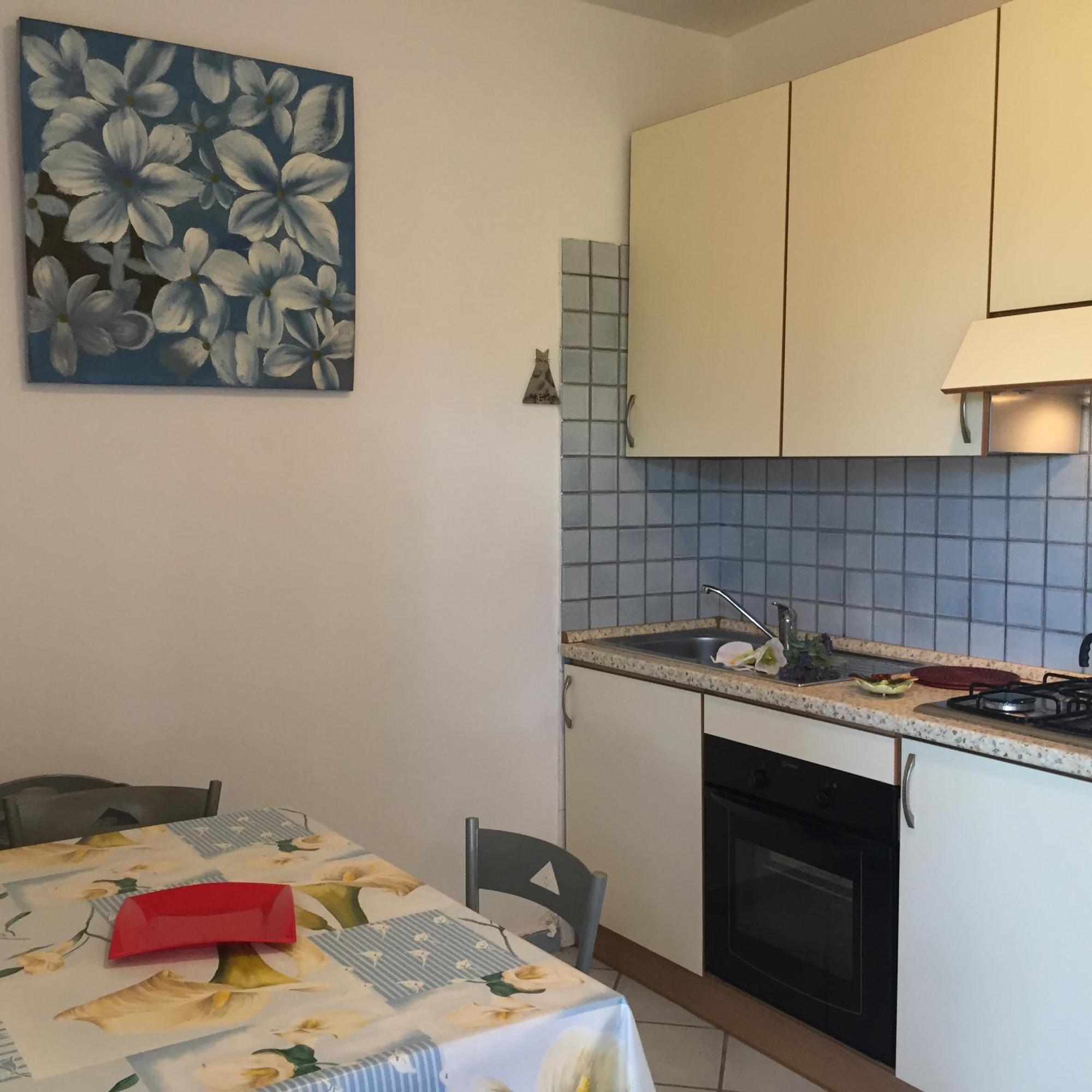 Вилла Sardinia Re - Casa Ibiscus Стинтино Экстерьер фото