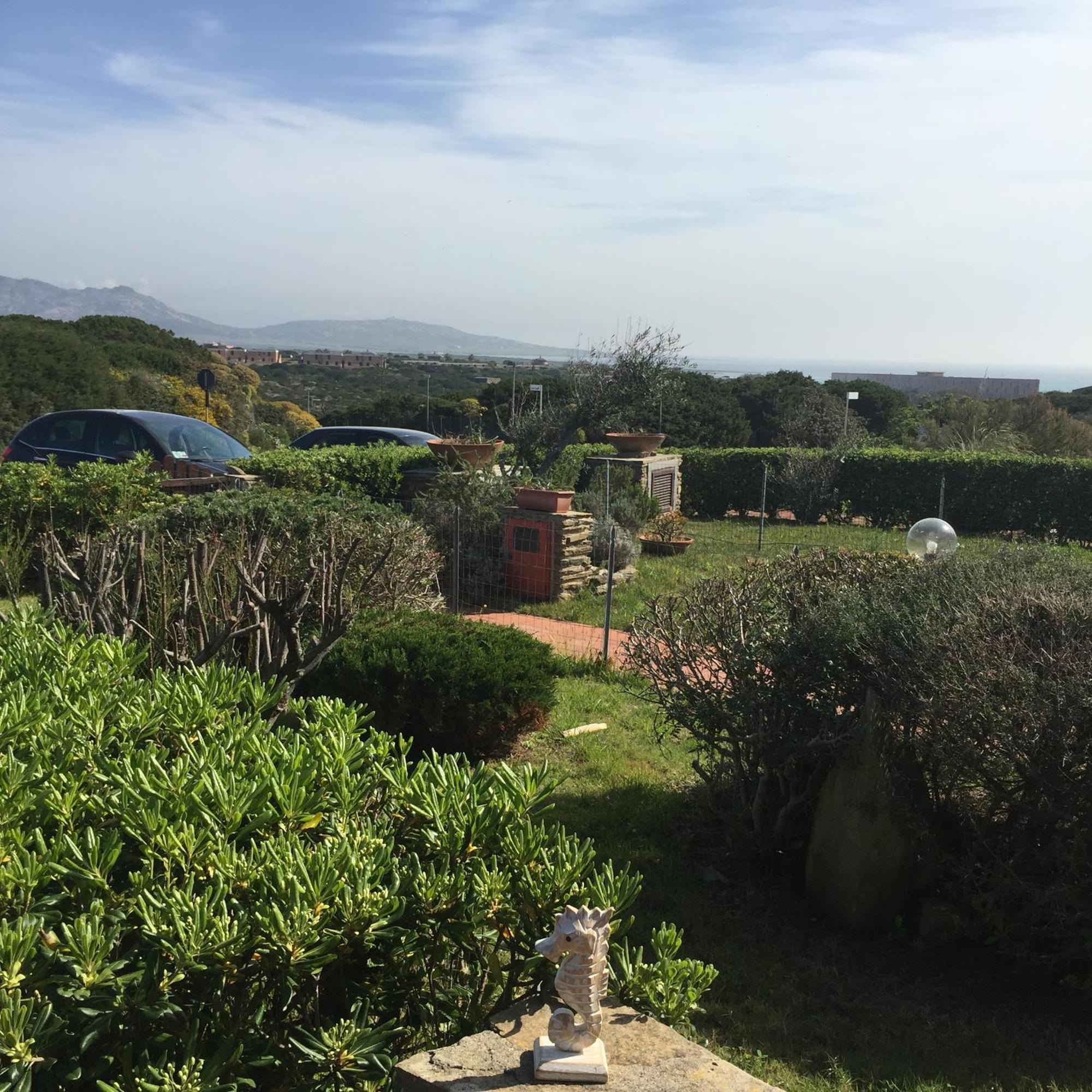 Вилла Sardinia Re - Casa Ibiscus Стинтино Экстерьер фото